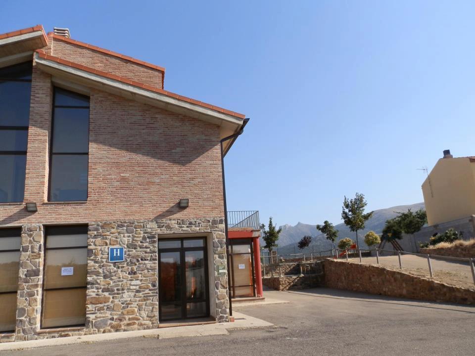 Hotel El Comendador Añón Екстериор снимка