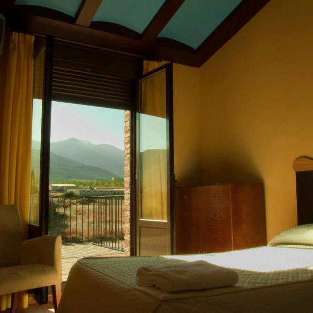 Hotel El Comendador Añón Стая снимка